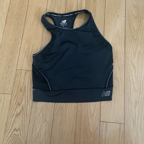 new balance running crop top - Picture 1 of 3